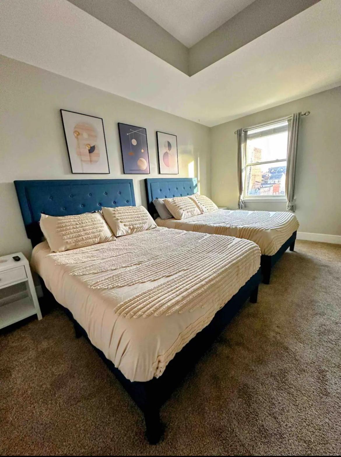 4 Bedroom 3 Bath Sleeps 10 Pet Friendly Private Backyard, 2 Car Garage, City Views, Close To All Stadiums And Casino Піттсбург Екстер'єр фото